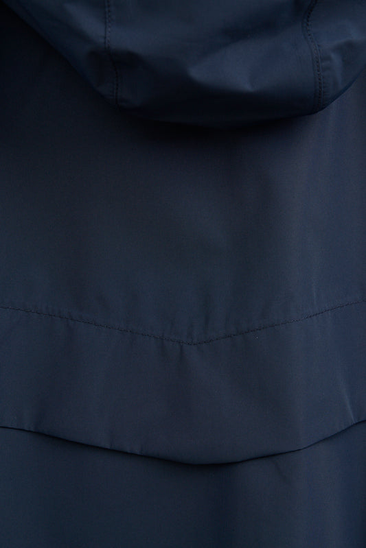 Chaqueta ligera 100% impermeable