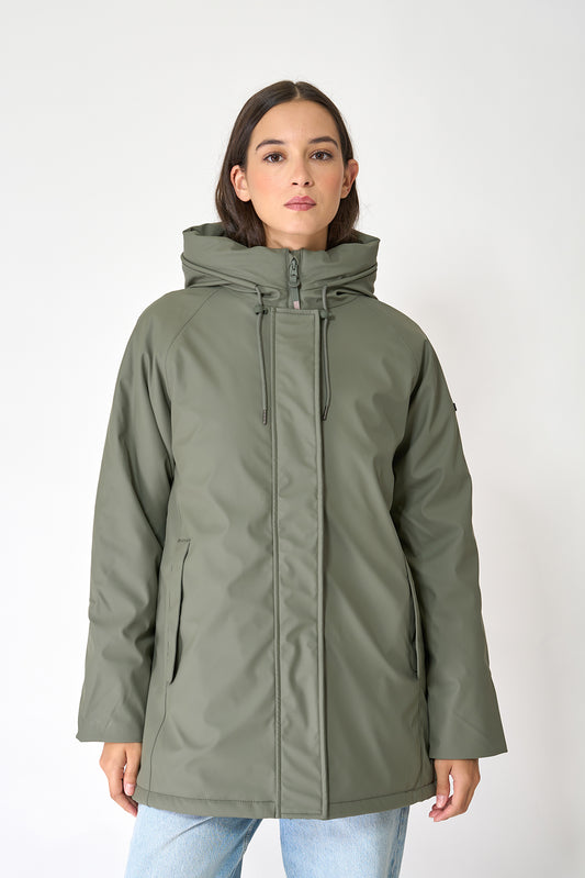 Polyurethane raincoat with striped lining