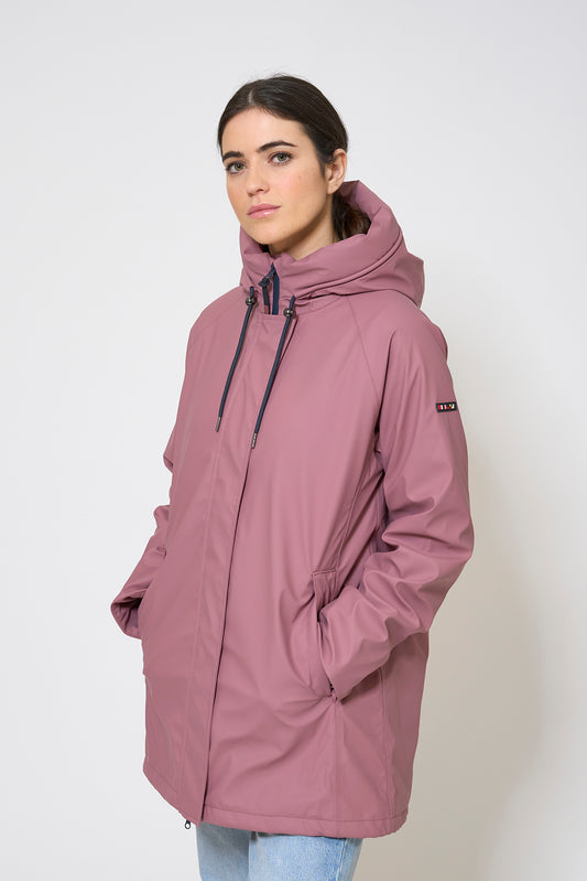 Polyurethane raincoat with striped lining