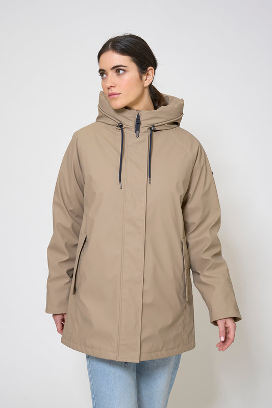 Polyurethane raincoat with striped lining