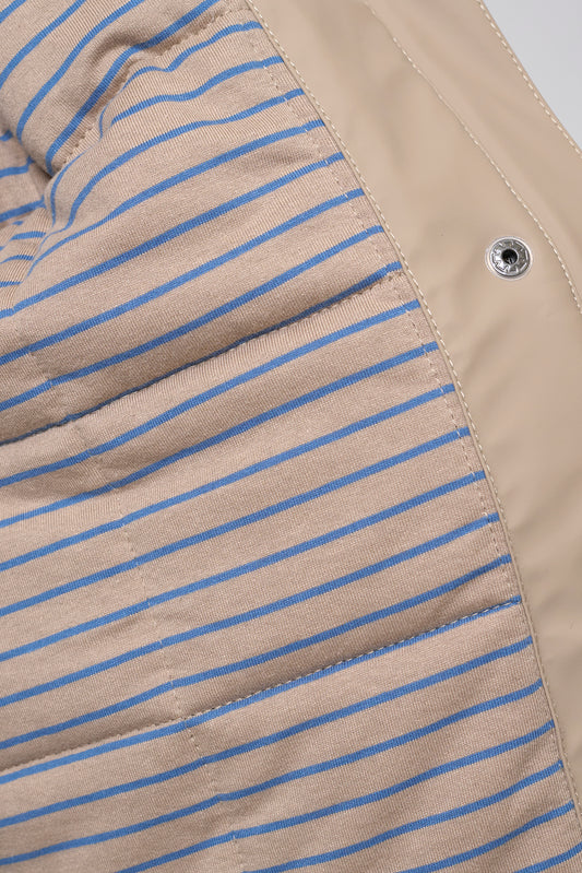 Polyurethane raincoat with striped lining