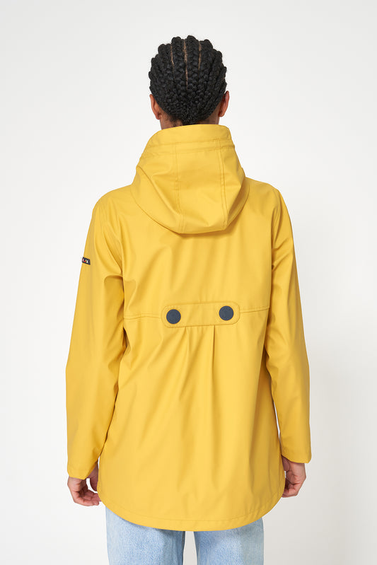 Chubasquero impermeable corte amplio