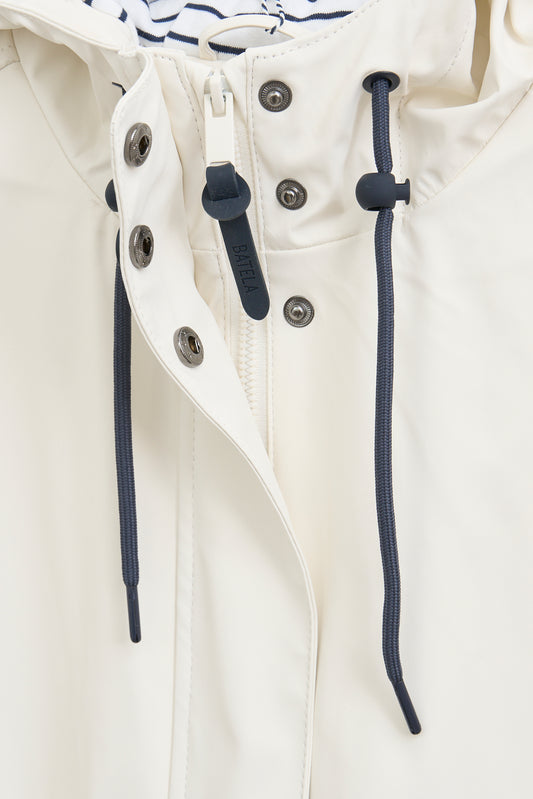 Chubasquero impermeable corte amplio