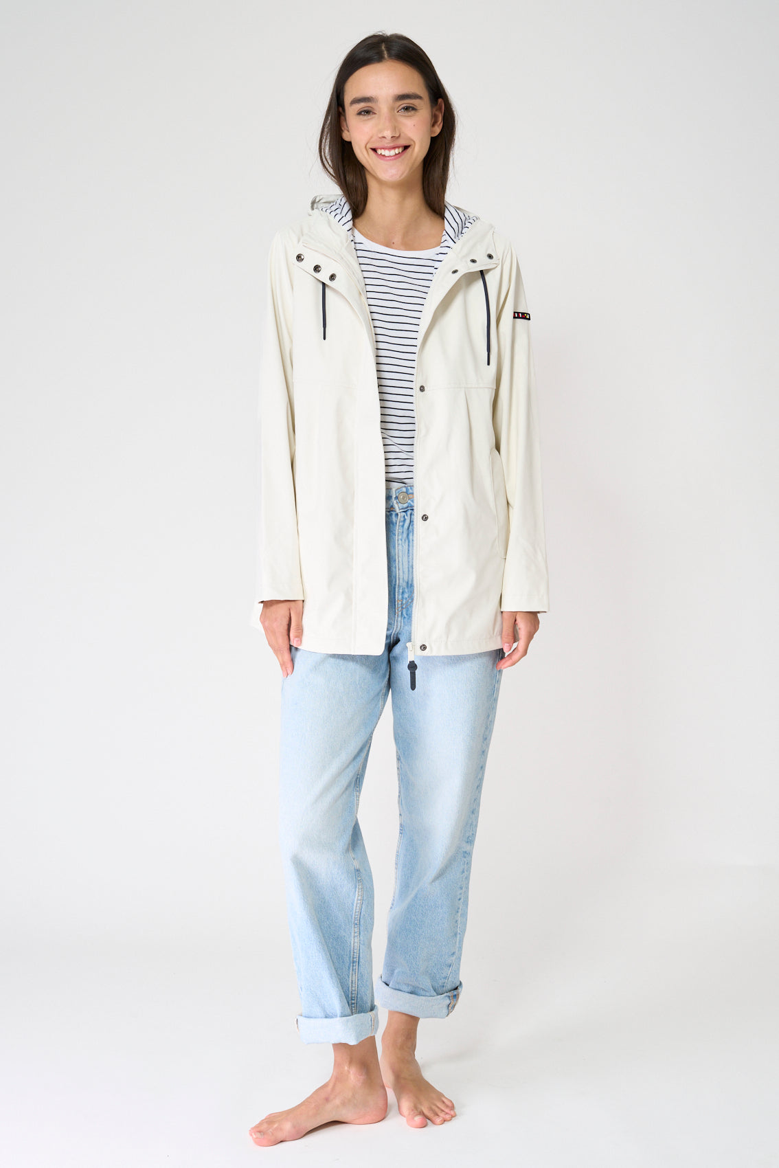 Waterproof roomy raincoat