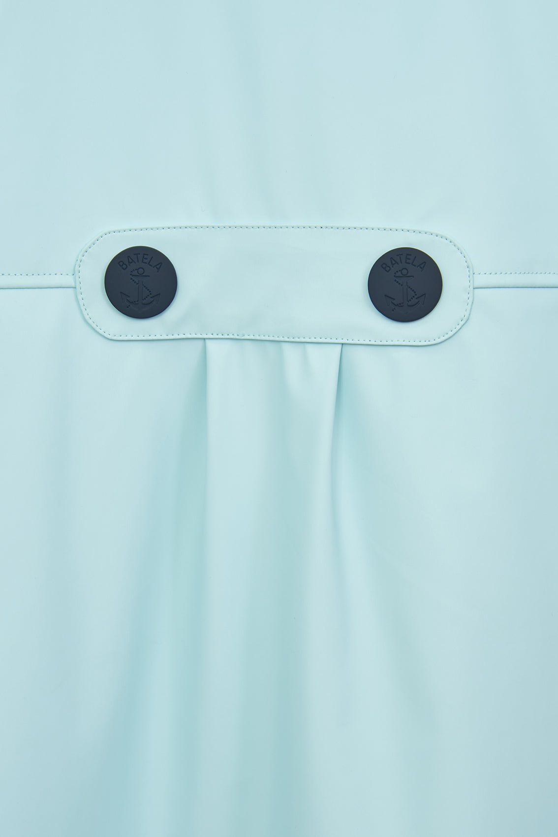 Chubasquero impermeable corte amplio