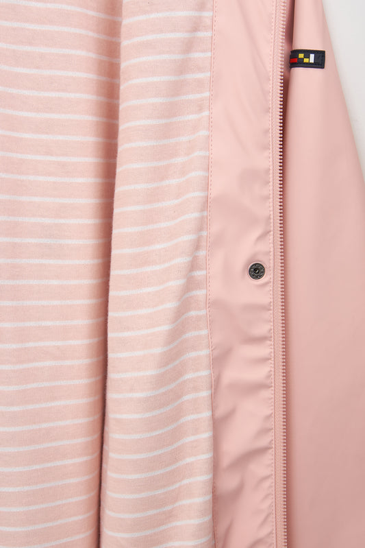 Chubasquero impermeable corte amplio