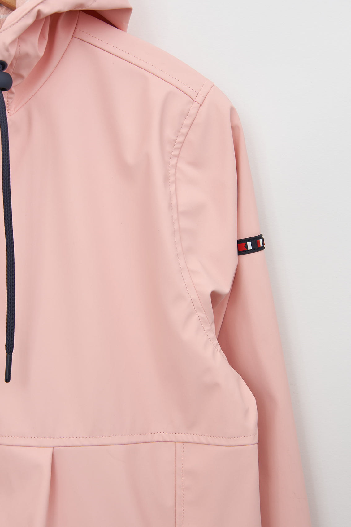 Chubasquero impermeable corte amplio