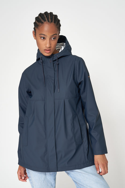 Chubasquero impermeable corte amplio