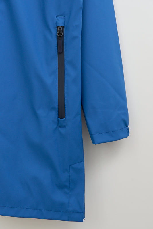 100% waterproof rain jacket with striped lining