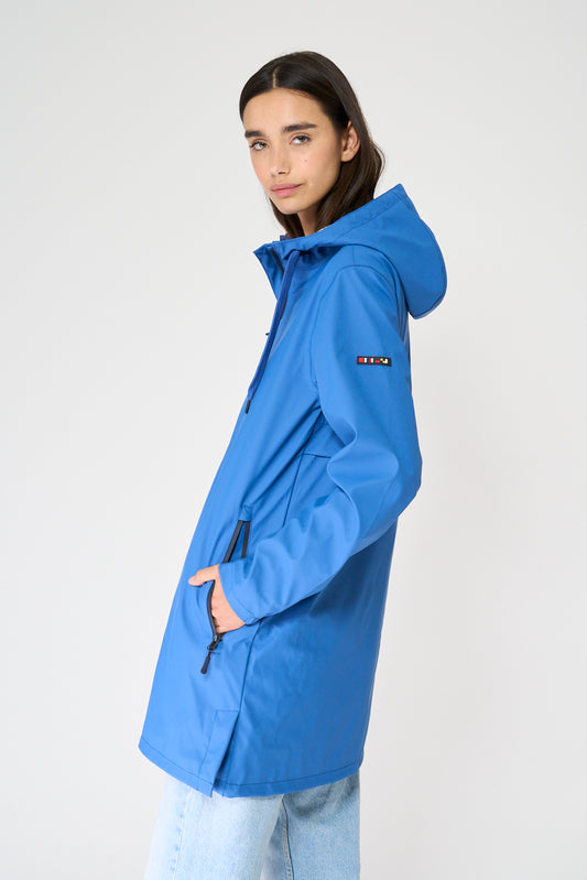 100% waterproof rain jacket with striped lining