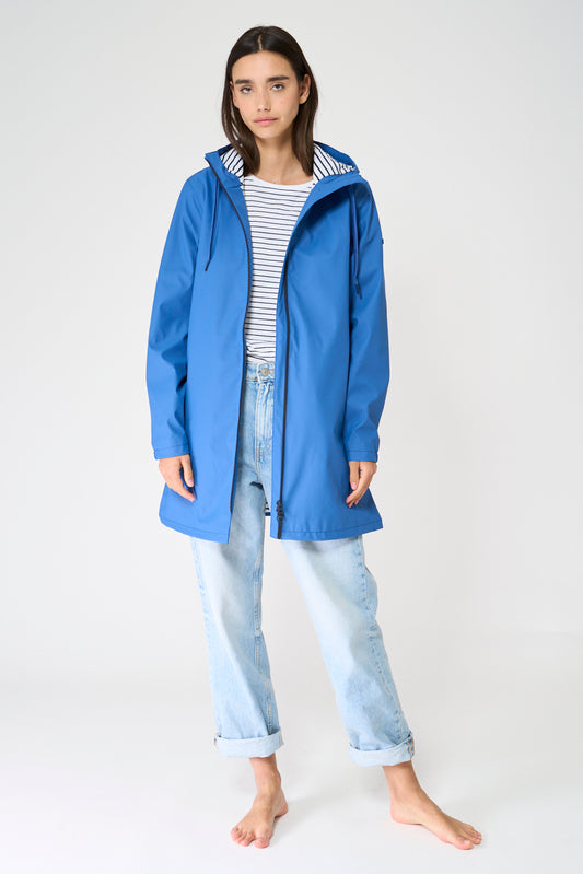 100% waterproof rain jacket with striped lining