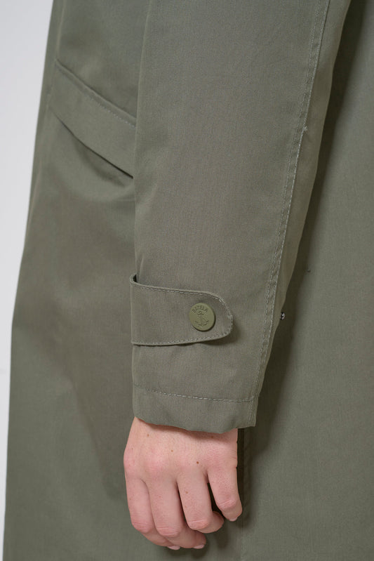 100% waterproof cotton, sherpa-lined coat