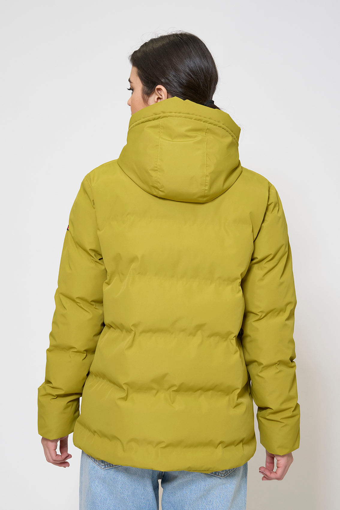 Short, 100% waterproof puffer jacket
