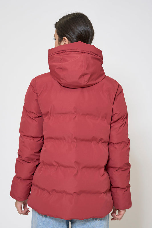 Short, 100% waterproof puffer jacket