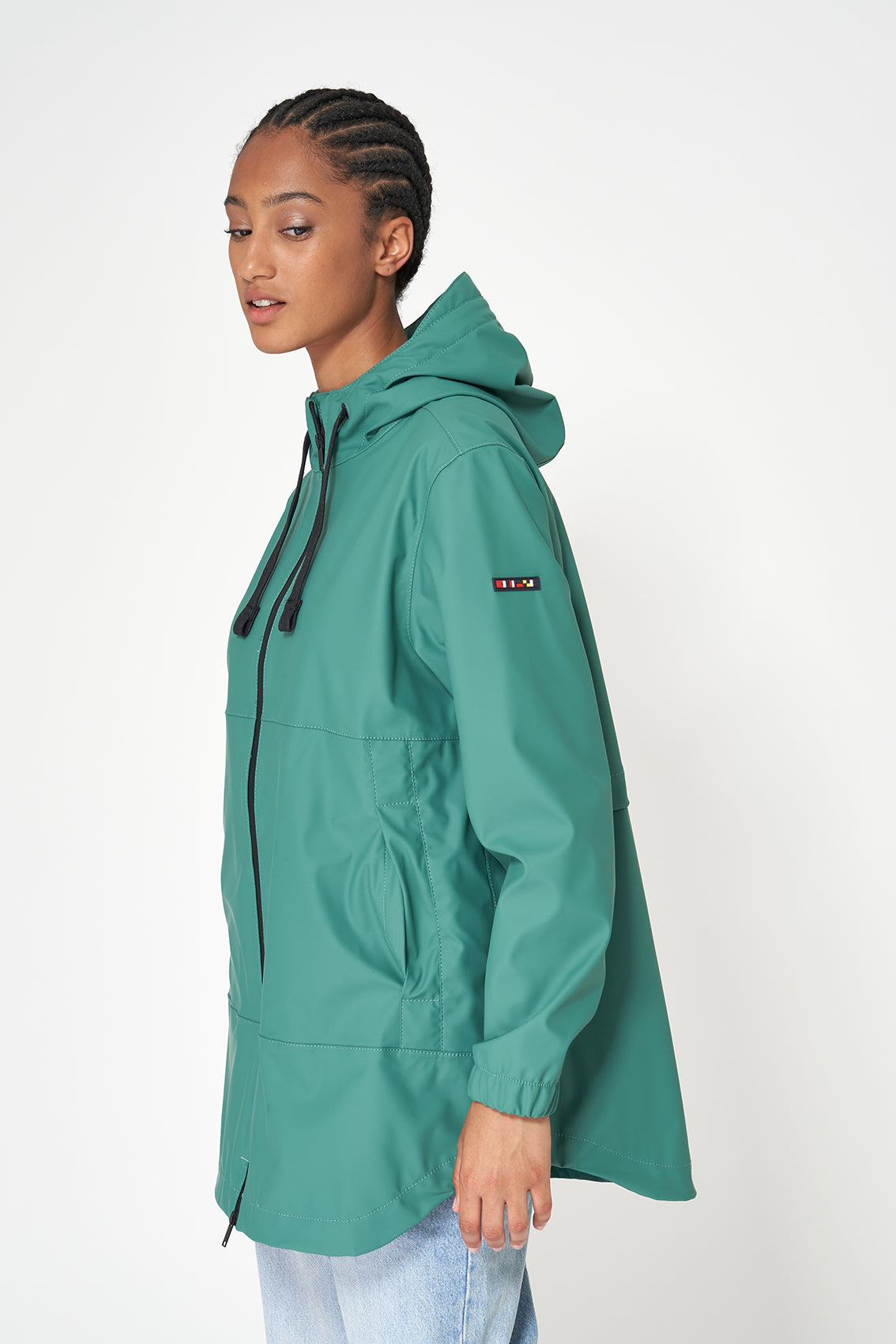 100% waterproof raincoat with heat-sealed seams