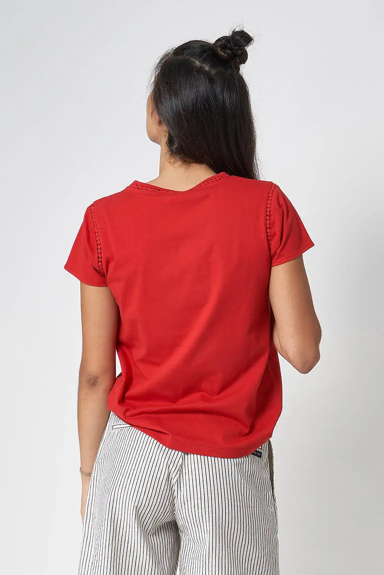 Plain T-shirt