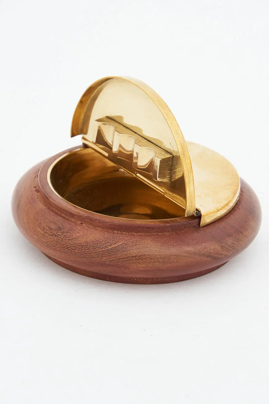 Cenicero de latón base madera - D669 - Batela
