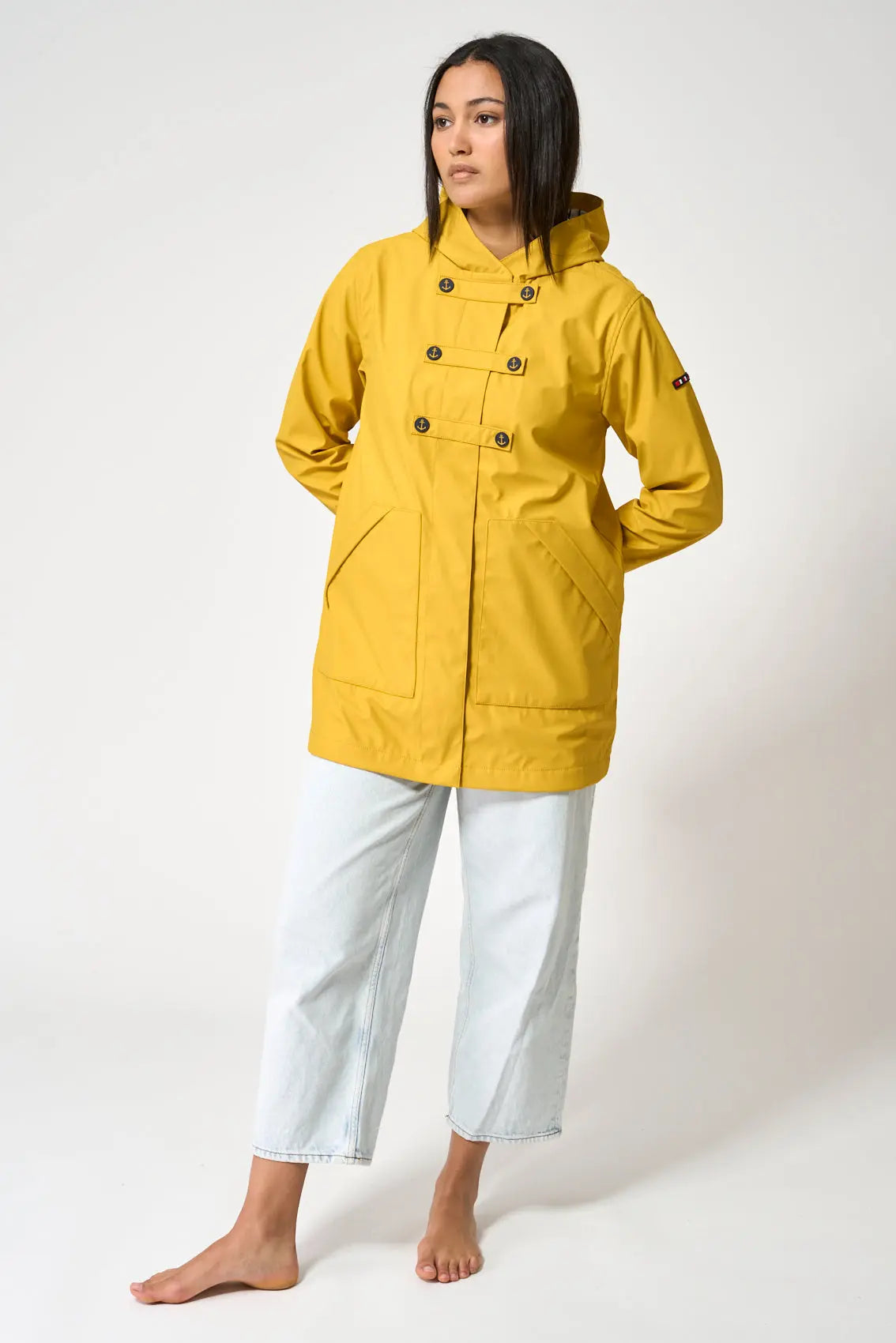 Sailor raincoat with anchor details