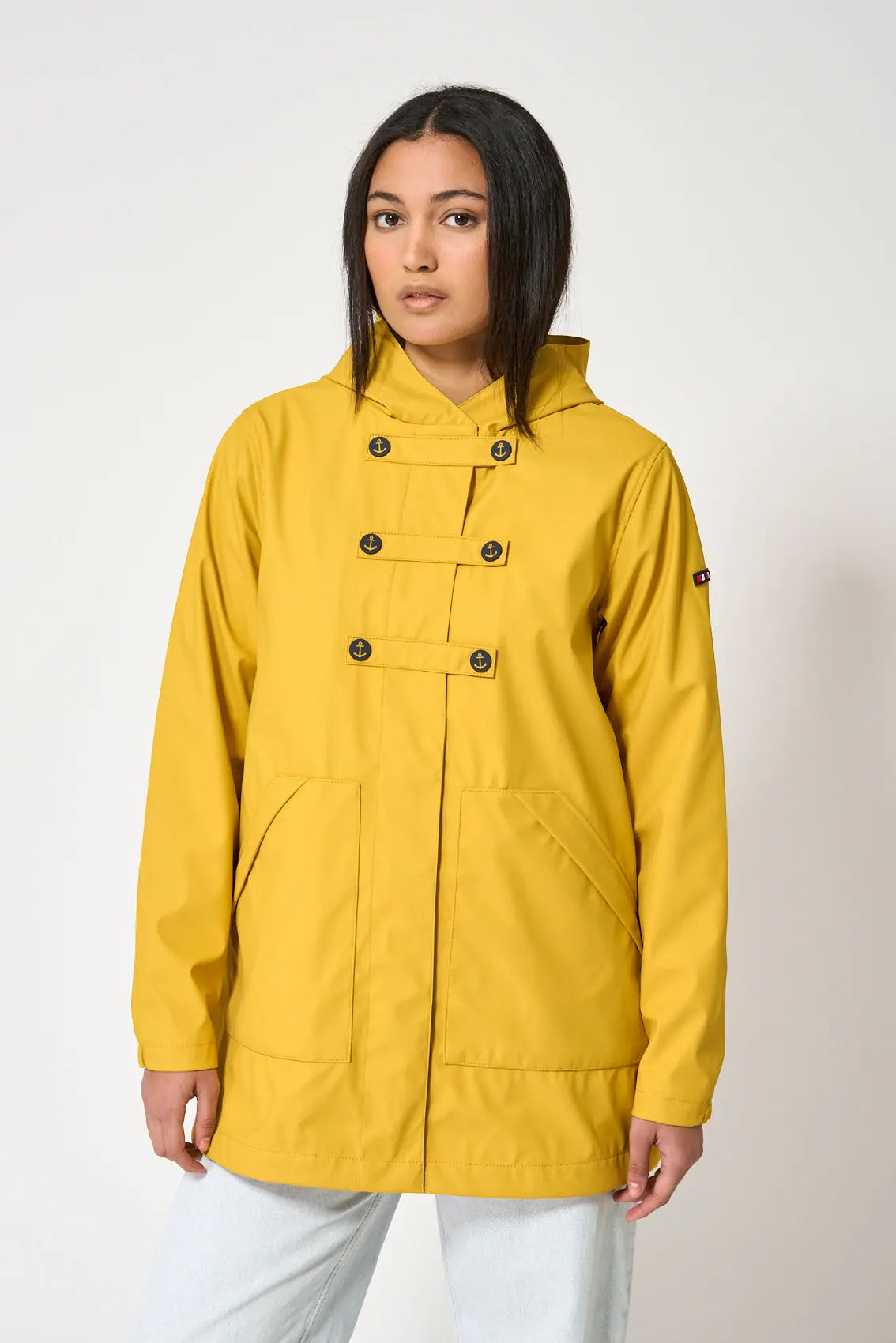Sailor raincoat with anchor details