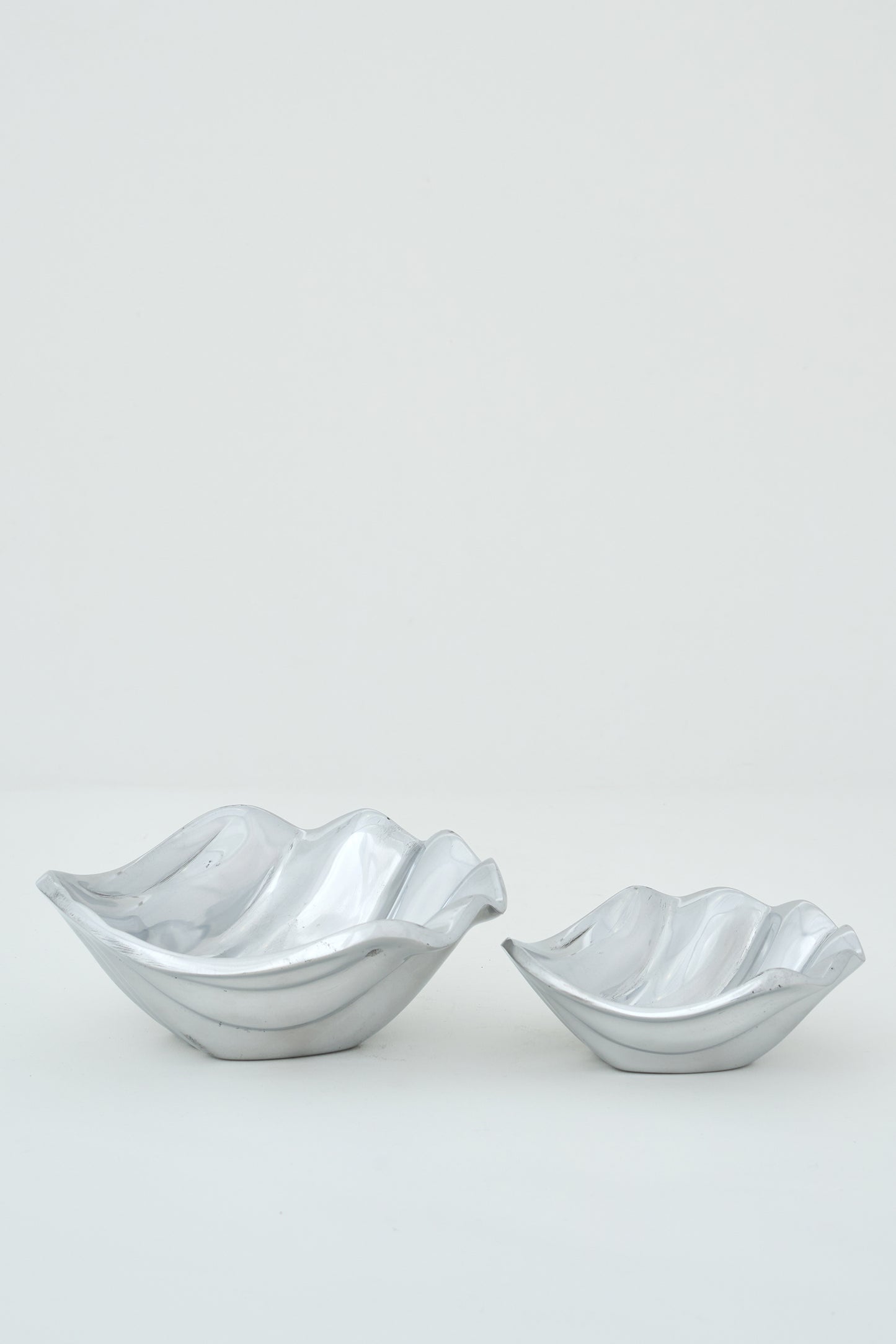 Large ceramic shell bowl