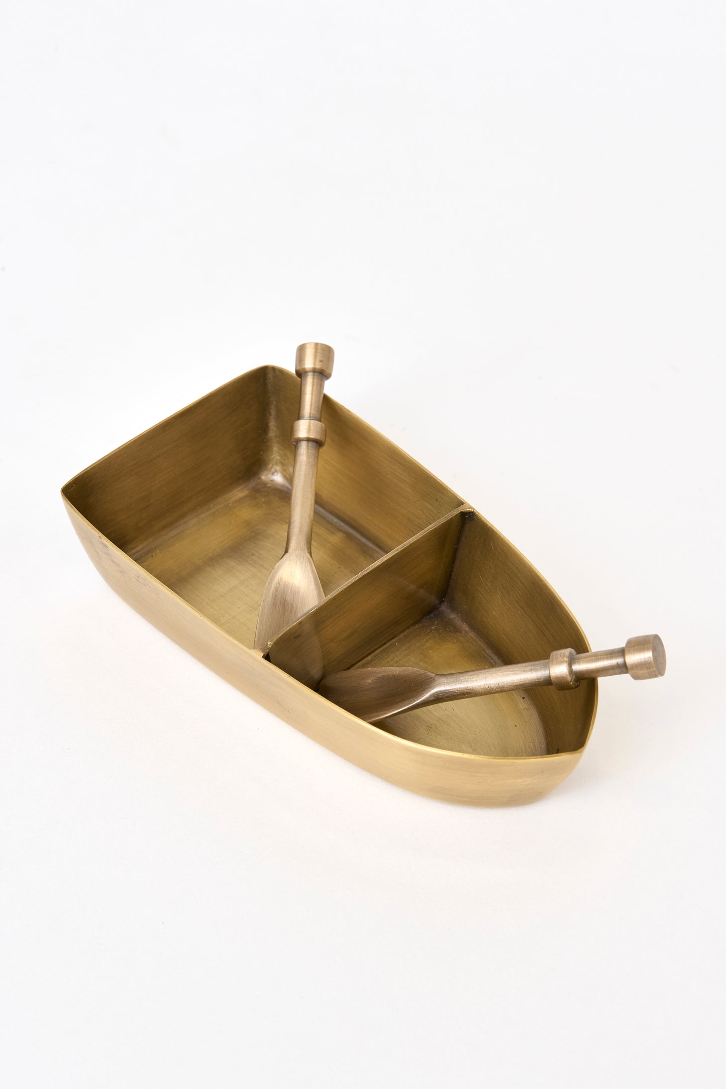 Salt and pepper shaker jar, nautical design