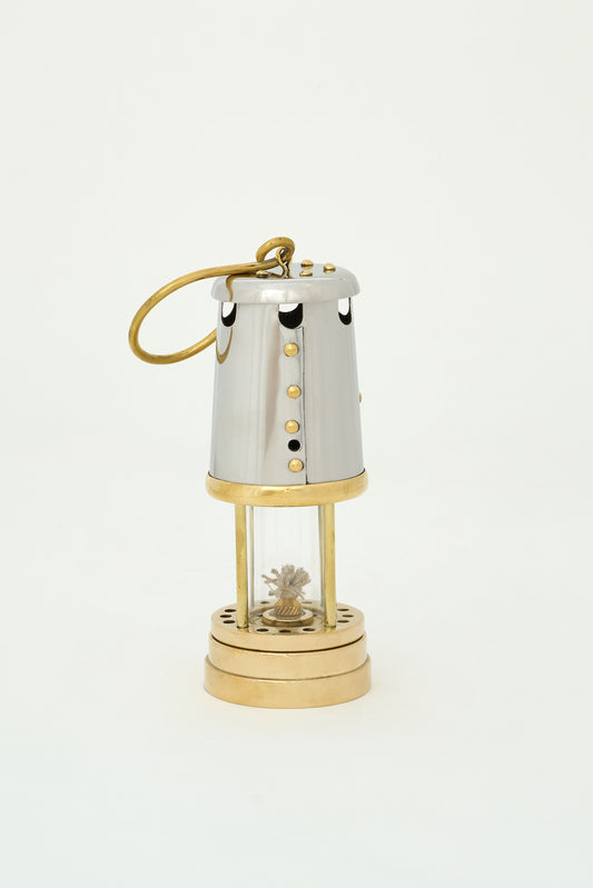 Lámpara decorativa formato compacto