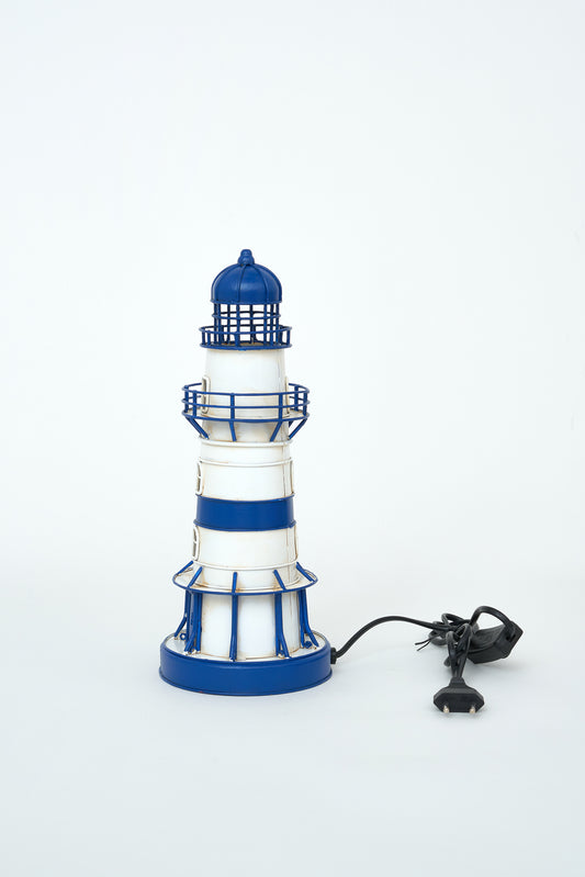 Lanpara apaingarri gorria, itsasargi-formakoa