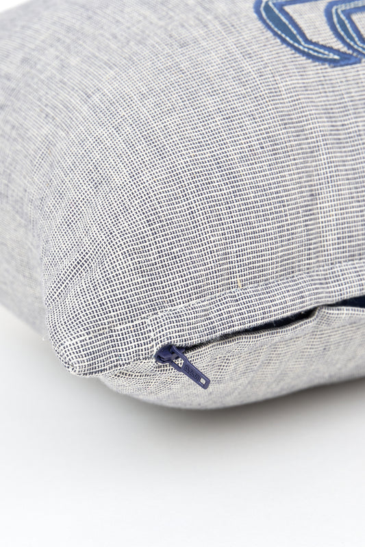 Cotton cushion, blue crab