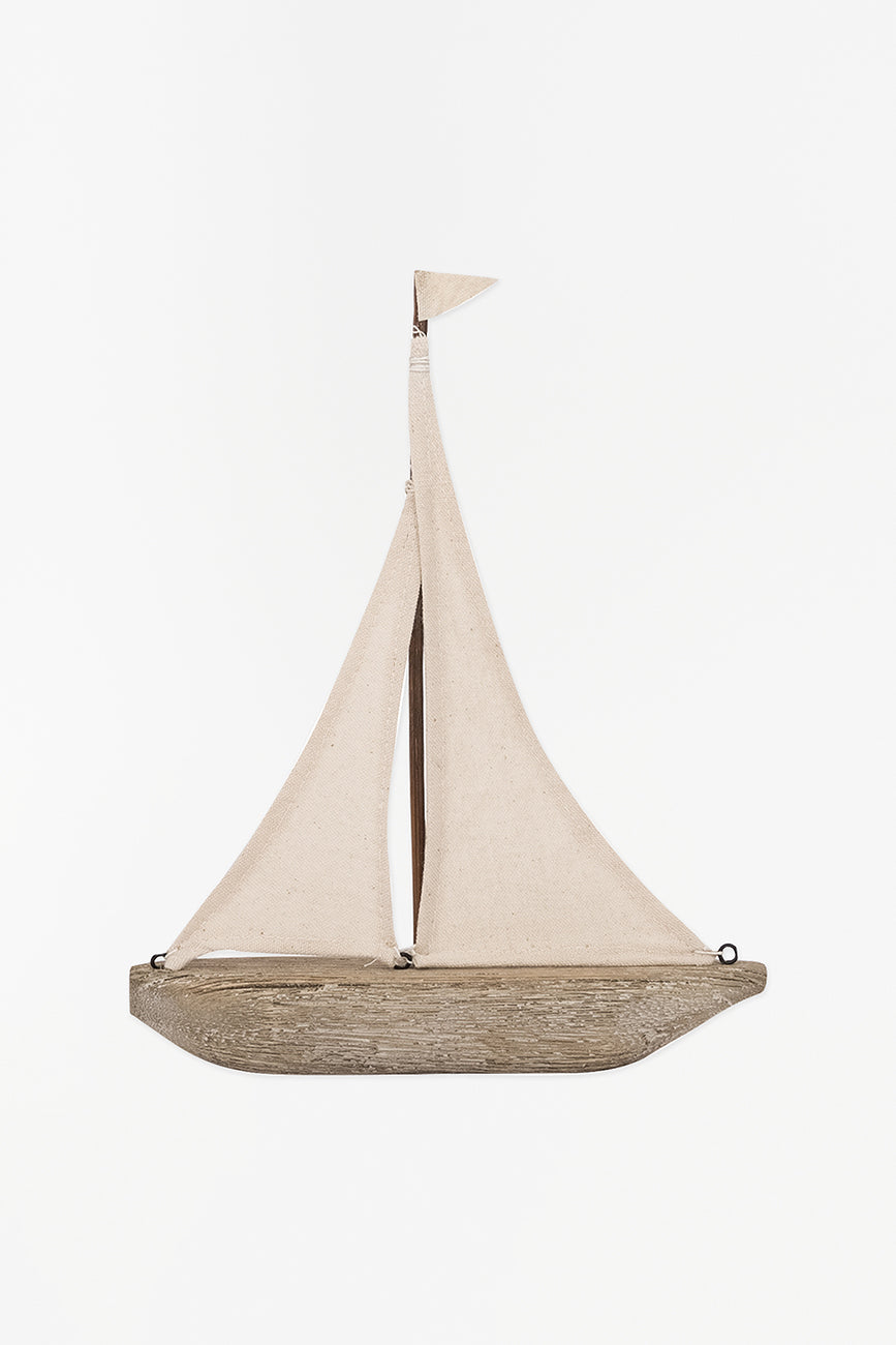 Small wooden and cloth sailboat - D1762