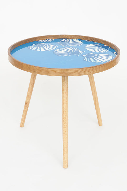 Set of 3 wooden coffee tables with shells