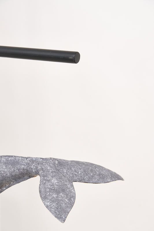 Metalezko balea, zintzilikatzeko euskarriarekin