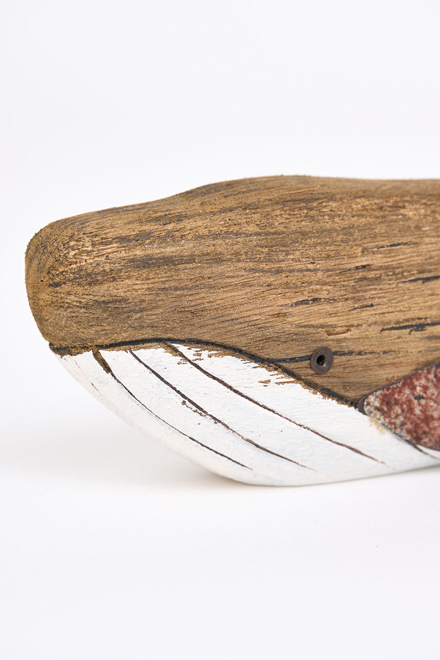 Ballena de madera con toque envejecido