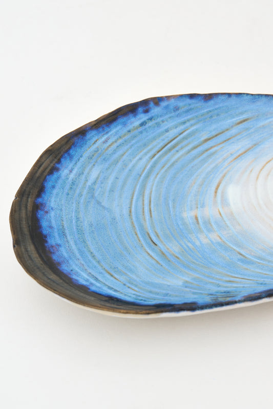Mussel-shaped tray L: 26.5 cm