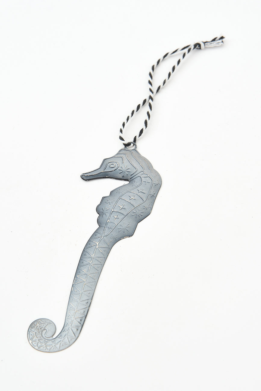 Seahorse Christmas Pendant