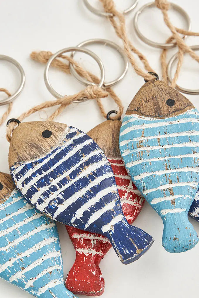 Llavero madera pez a rayas