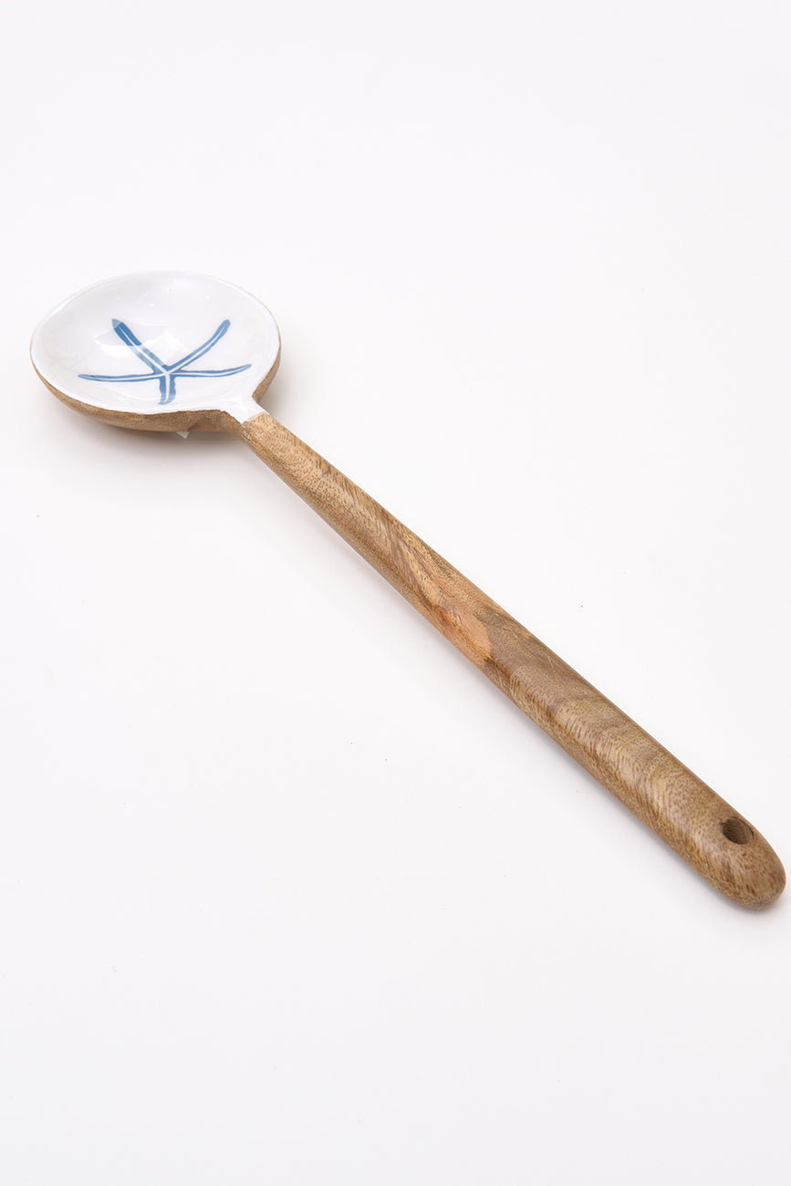 Cuchara de madera esmaltada con estrella de mar