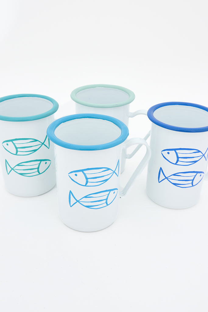 Set de 4 tazas largas de metal