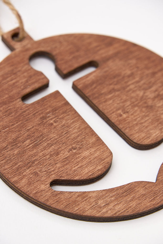 Colgante navideño forma de ancla en madera