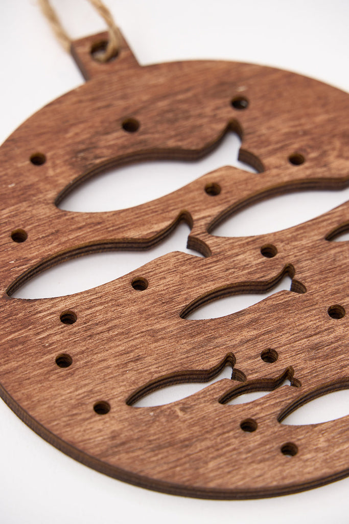 Colgante navideño banco de peces en madera