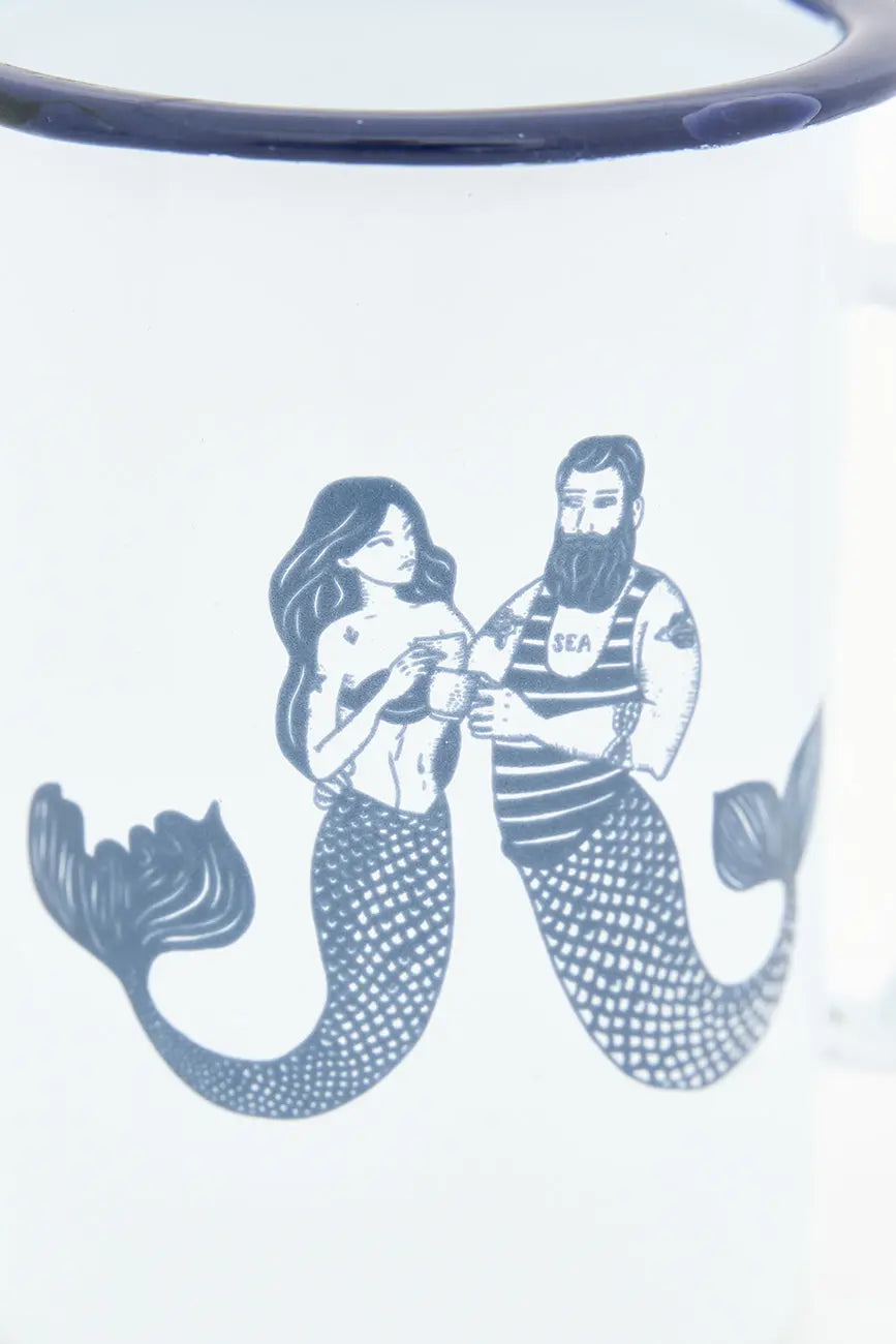 Mug largo en metal esmaltado alto con motivo sirenas