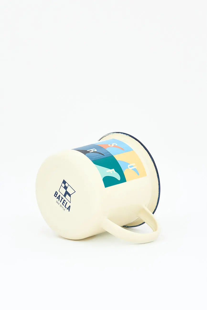 Mug mediano con motivos surf