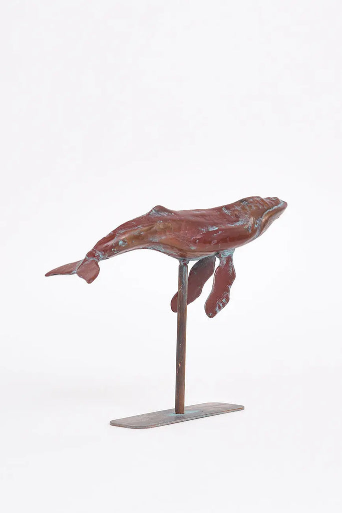 Ballena jorobada tamaño pequeño decorativa con base de metal