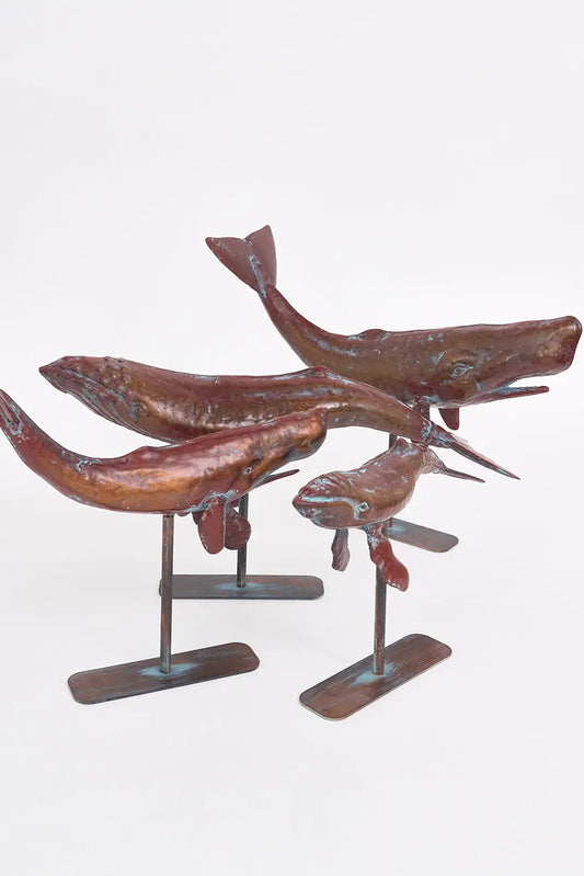Ballena jorobada tamaño grande decorativa con base de metal