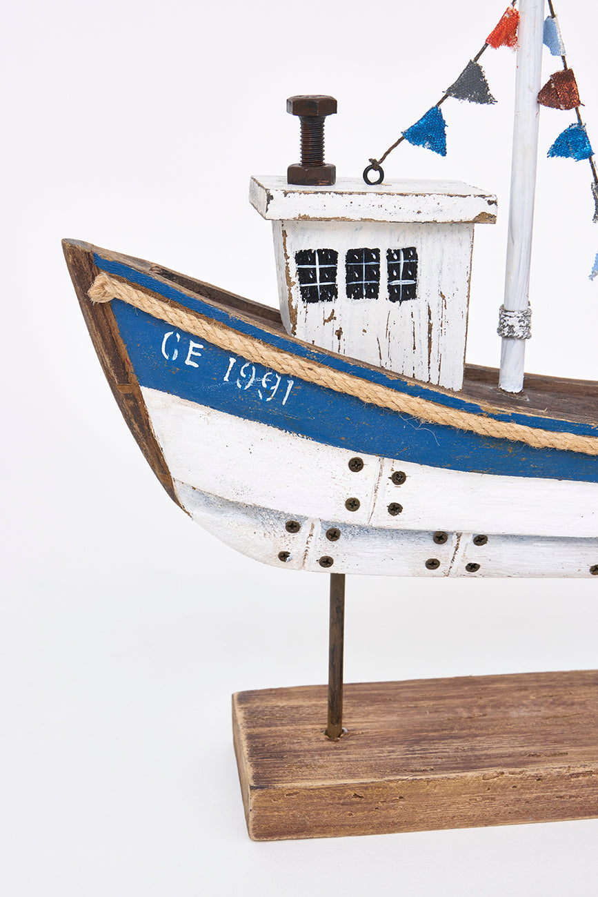 Bateau décoratif en bois avec base