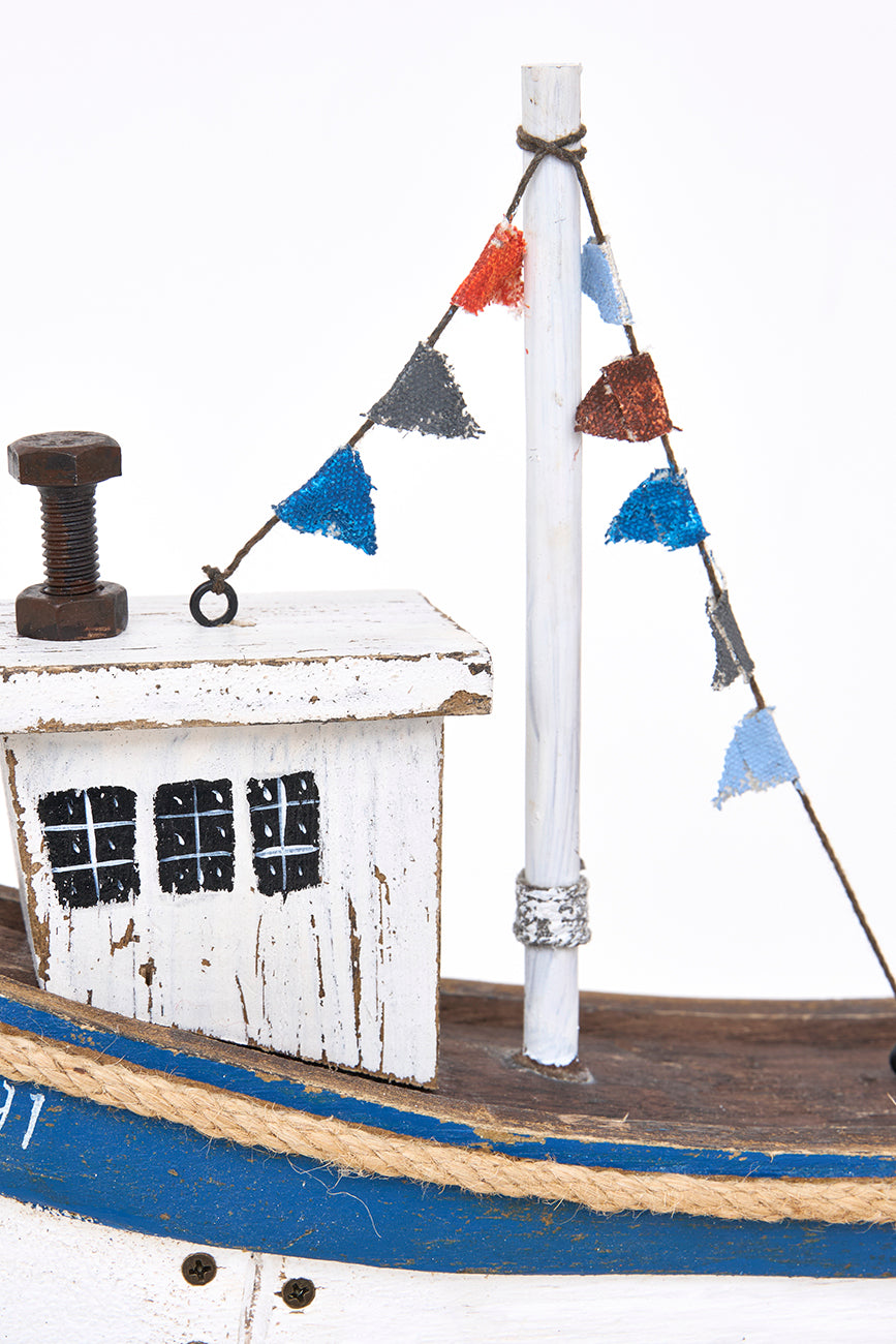 Bateau décoratif en bois avec base