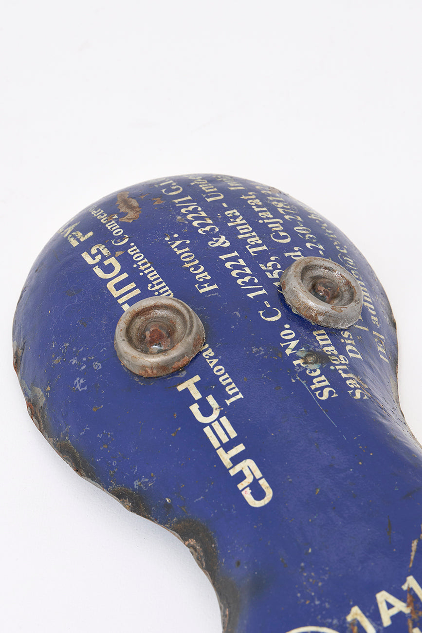 Pulpo decorativo de metal reciclado