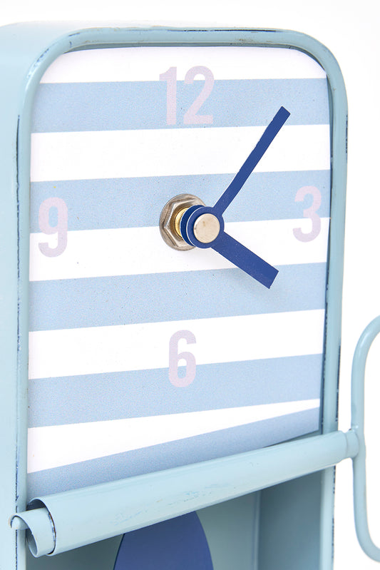 Reloj decorativo con forma de lata de conserva