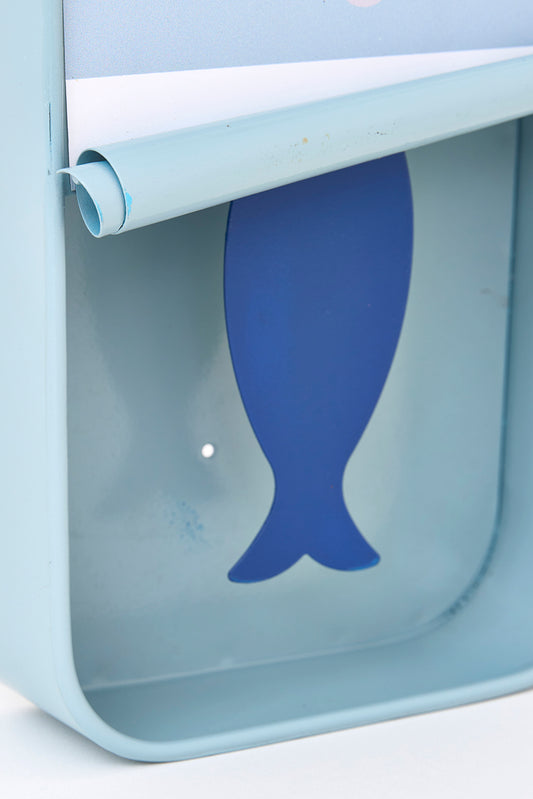 Reloj decorativo con forma de una lata de conserva