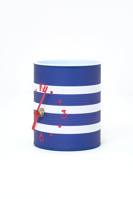 Pot à crayons navy horloge en plastique à rayures