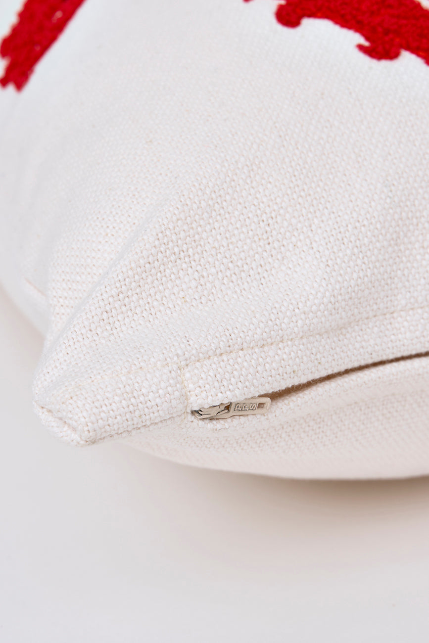 Cojín de algodón con cangrejos bordados